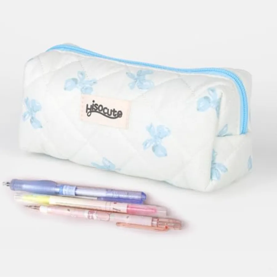Quilted Bow Pencil Case for Women, Cute Small Organizer Bag for Pens, Brushes, and Accessories
Quilted Bow Pencil Case for Women, Cute Small Organizer Bag for Pens, Brushes, and Accessories