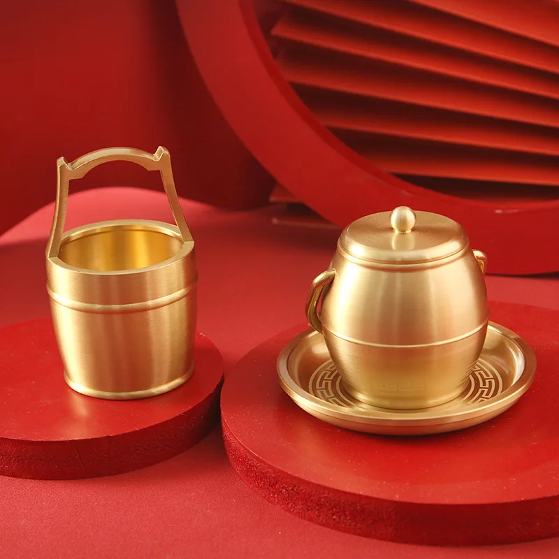Brass Descendant Three-Piece Set One Bucket of Gold Creative Festive Engagement Ornament Wedding Celebra
Brass Descendant Three-Piece Set One Bucket of Gold Creative Festive Engagement Ornament Wedding Celebra