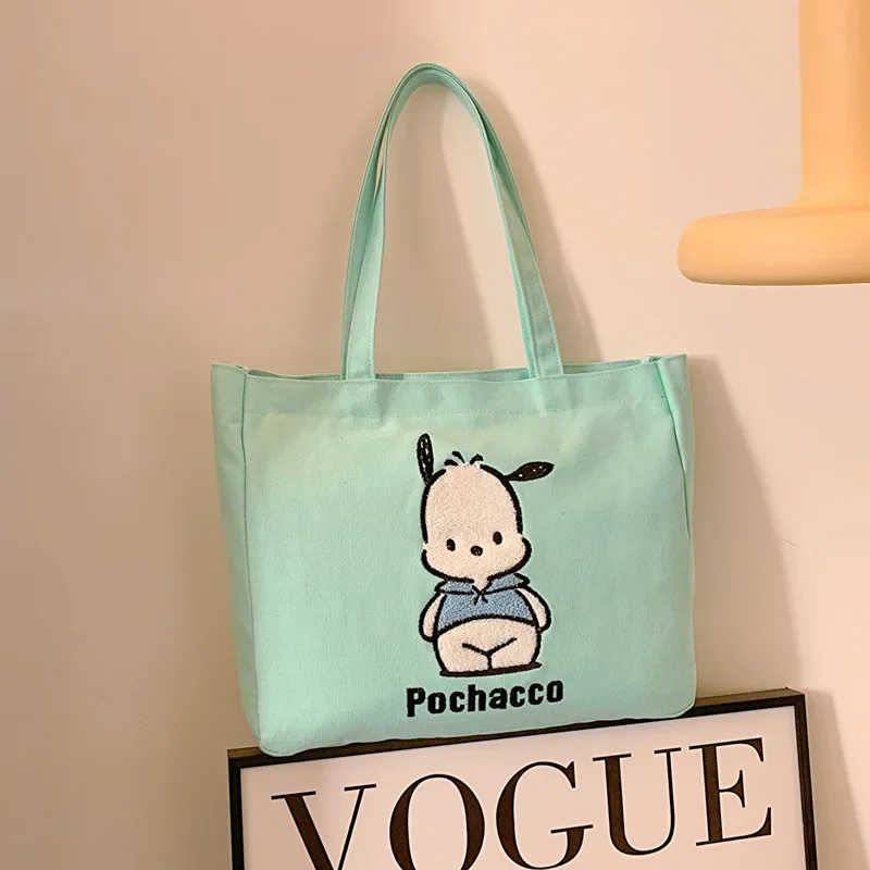 Сумка через плечо Hello Kitty для женщин, сумка Cinnamoroll Kawaii с мультяшным принтом, большая вместительная сумка с милым принтом, холщовая сумка с изображением аниме-персонажей
Сумка через плечо Hello Kitty для женщин, сумка Cinnamoroll Kawaii с мультяшным принтом, большая вместительная сумка с милым принтом, холщовая сумка с изображением аниме-персонажей