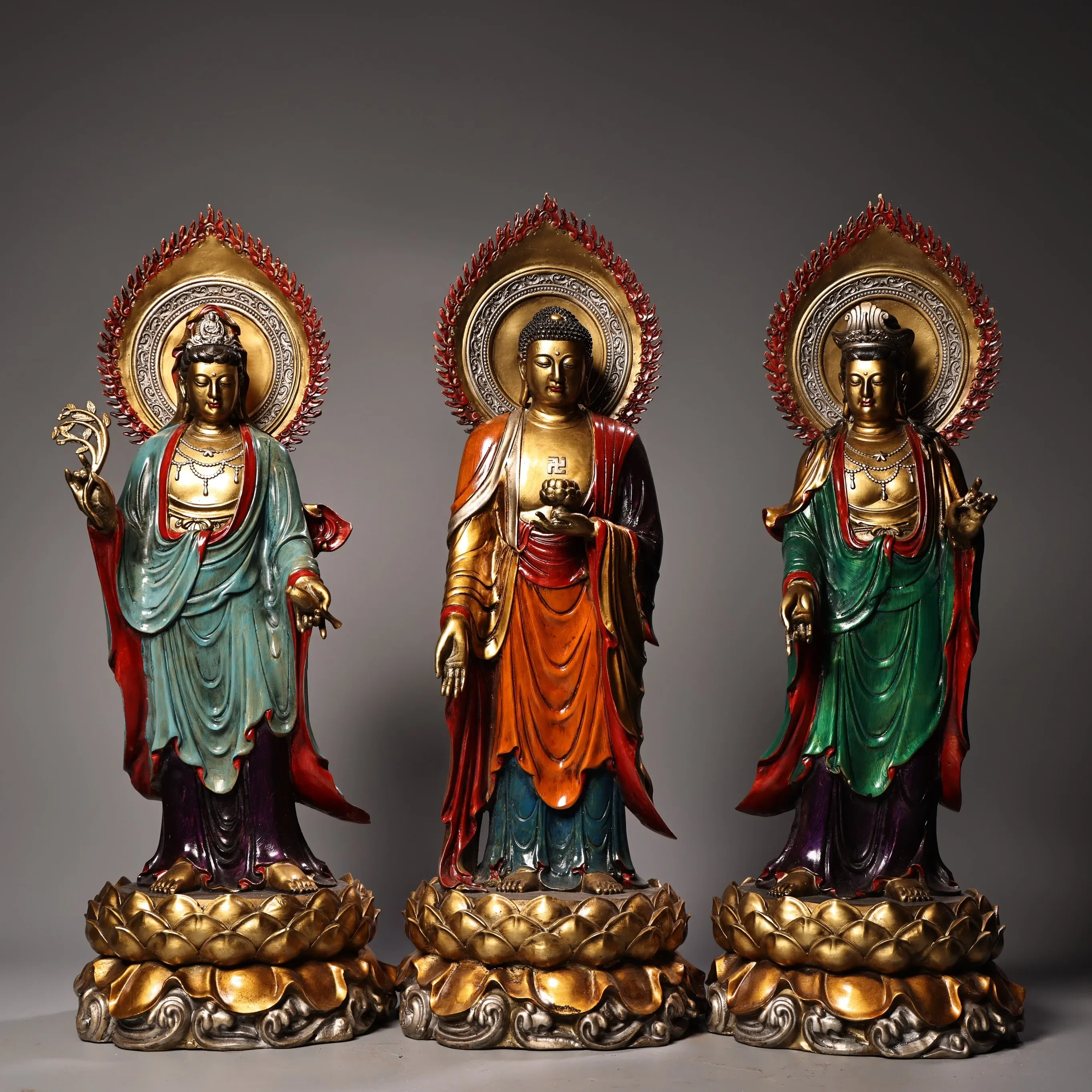 19"Tibetan Temple Collection Old Bronze Painted High Relief Three Sages Shakyamuni Guanyin Amitabha Station Buddha Worship Hall
19"Tibetan Temple Collection Old Bronze Painted High Relief Three Sages Shakyamuni Guanyin Amitabha Station Buddha Worship Hall