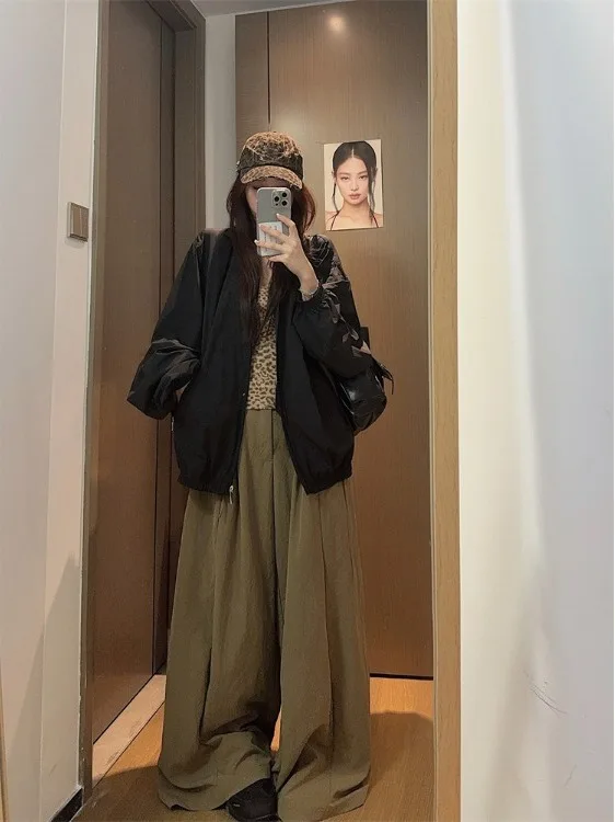 plus Size Lazy Style Set Autumn New Leopard Print Strap Vest Casual Wide Leg Pants Zipper Jacket Outerwear Fashion Ensemble
plus Size Lazy Style Set Autumn New Leopard Print Strap Vest Casual Wide Leg Pants Zipper Jacket Outerwear Fashion Ensemble