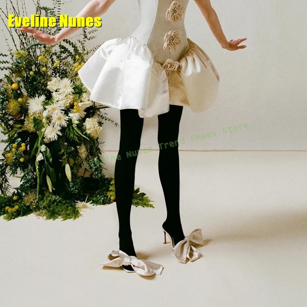 Bowknot Satin Shallow Solid Sandals Pointed Toe Thin Heels Party Slip On Side Air Lady's Dress Sweet Slipper Wedding Shoes Trend
Bowknot Satin Shallow Solid Sandals Pointed Toe Thin Heels Party Slip On Side Air Lady's Dress Sweet Slipper Wedding Shoes Trend