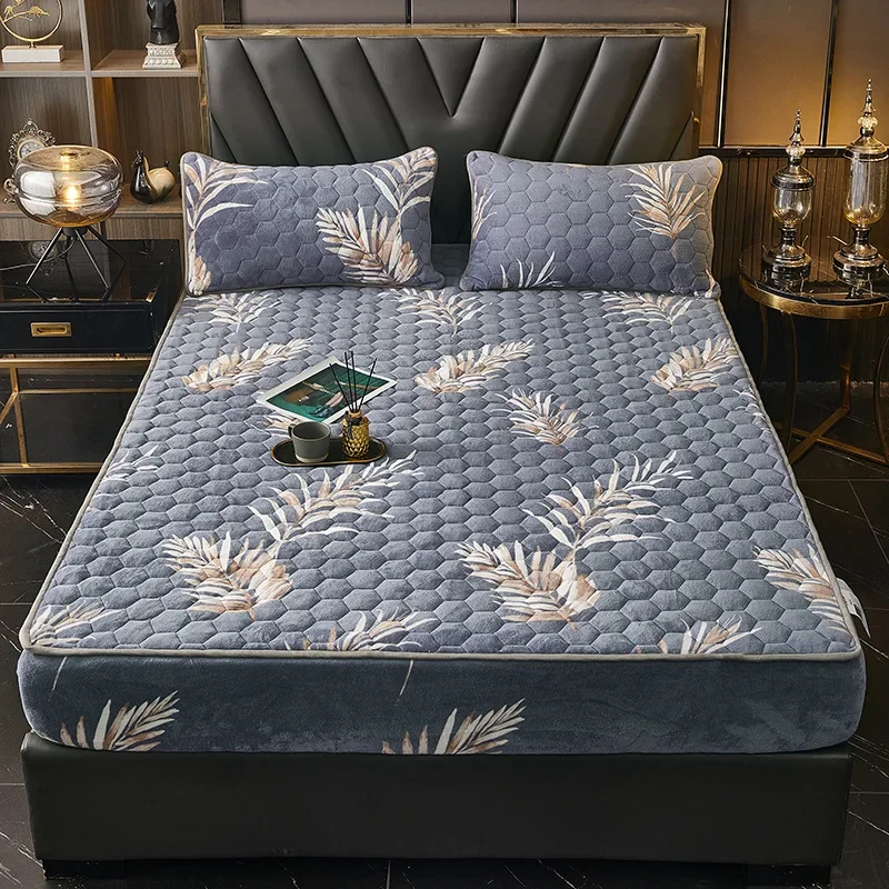 Milk Fleece Padded Mattress Winter Thickened Encryption Mattress Protective Cover Fleece Mattress Cover
Milk Fleece Padded Mattress Winter Thickened Encryption Mattress Protective Cover Fleece Mattress Cover