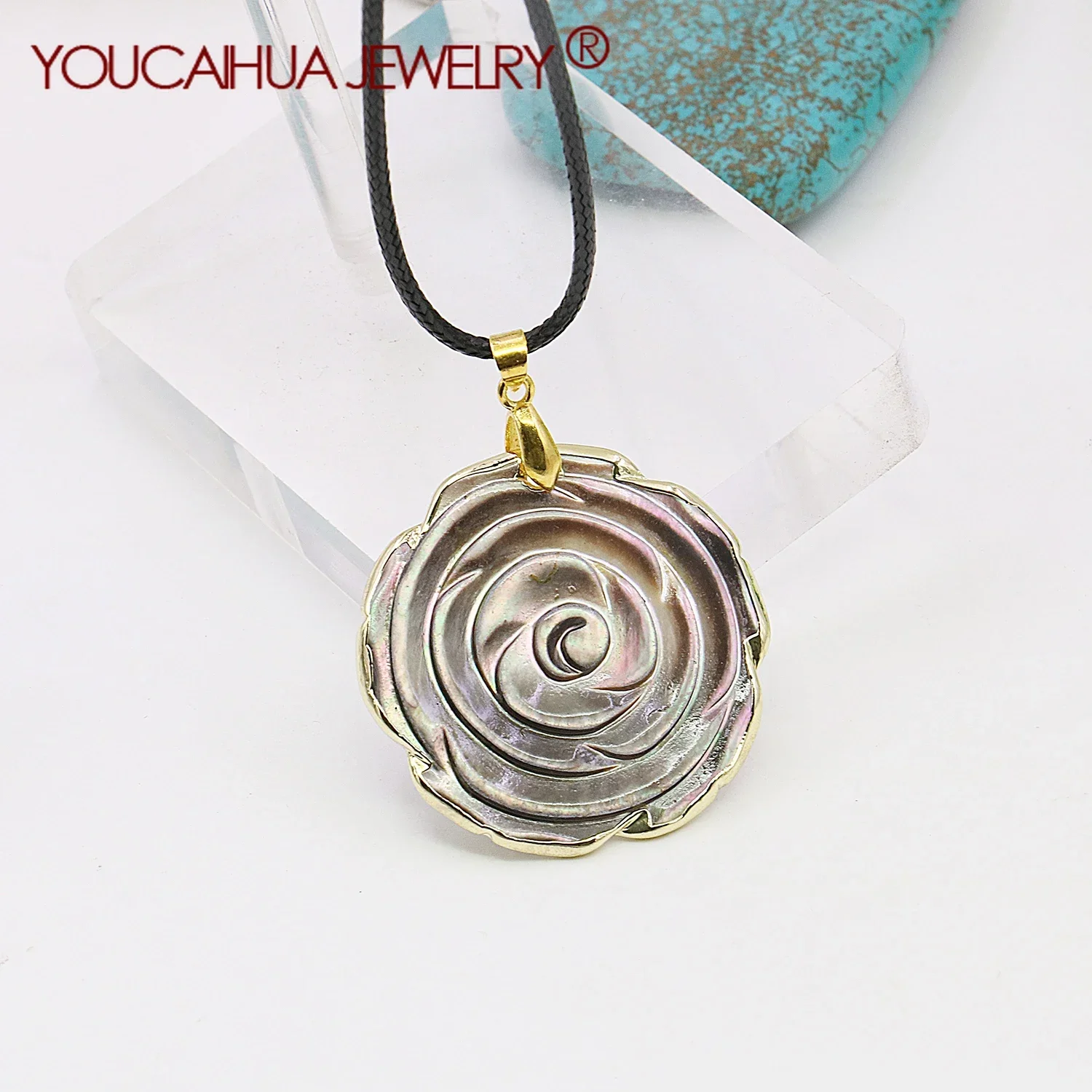31mm Natural Shell Pendant, Rose Flower Shaped Lucky Necklace, Personalized Gifts for Loved Ones,Women Jewelry Making/design
31mm Natural Shell Pendant, Rose Flower Shaped Lucky Necklace, Personalized Gifts for Loved Ones,Women Jewelry Making/design