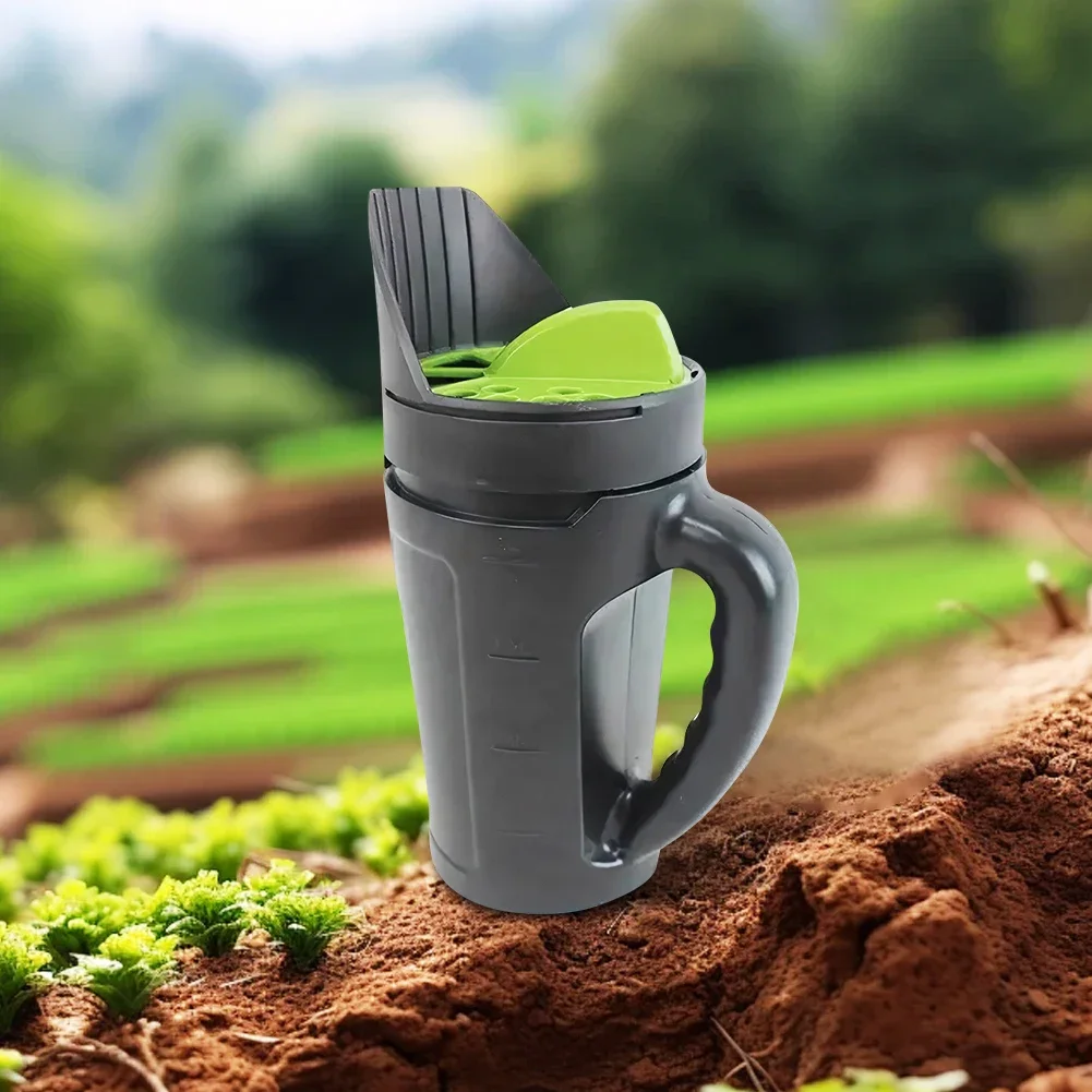 Hand Spreader Shaker Handheld Seed Spreader Lawn Fertilizer Spreader Seed Dispenser for Salt Seed Grass and Garden
Hand Spreader Shaker Handheld Seed Spreader Lawn Fertilizer Spreader Seed Dispenser for Salt Seed Grass and Garden