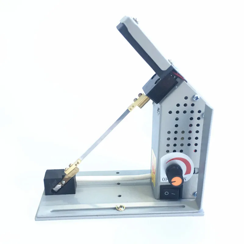 Ribbon cutting machine, webbing ribbon hand cutting label ironing rope ironing machine
Ribbon cutting machine, webbing ribbon hand cutting label ironing rope ironing machine