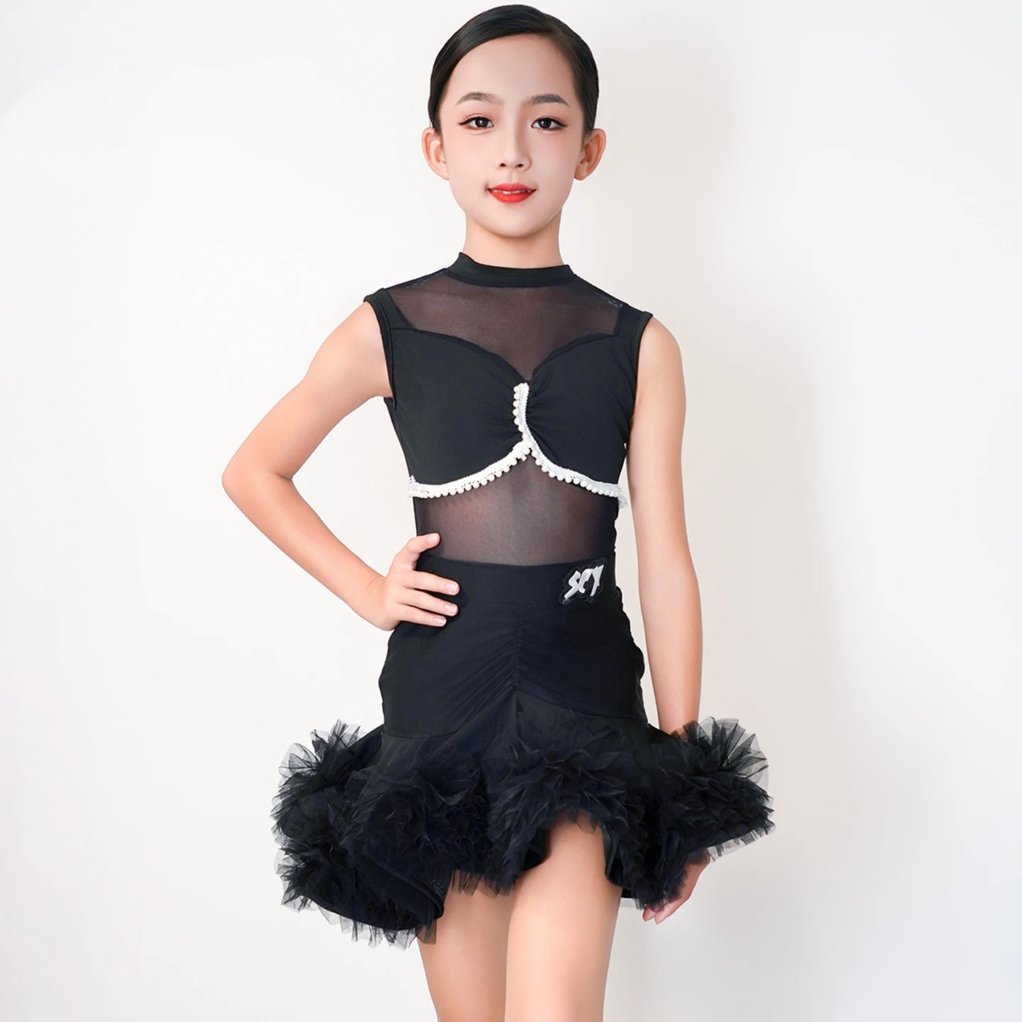Black Latin Dance Dress Girls Sleeveless Dance Clothes For Kids Cha Cha Rumba Dance Performance Costume Practice Dress DNV25139
Black Latin Dance Dress Girls Sleeveless Dance Clothes For Kids Cha Cha Rumba Dance Performance Costume Practice Dress DNV25139