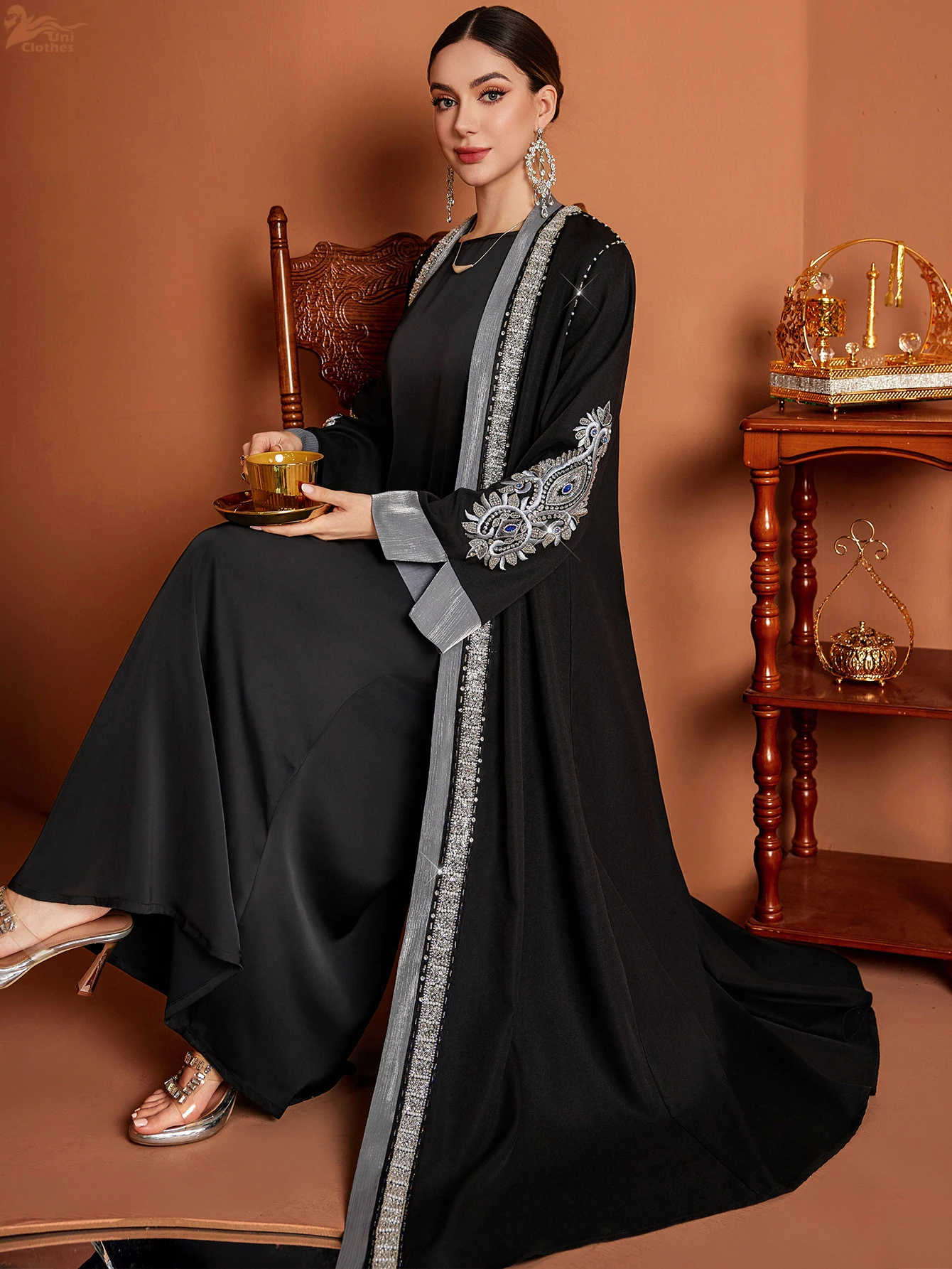 Ramadan Eid Open Abaya Damen Dubai Luxury Fashion Muslim Kimono Dress Kaftan Robe Femme Prayer Clothes Women Clothing Kebaya
Ramadan Eid Open Abaya Damen Dubai Luxury Fashion Muslim Kimono Dress Kaftan Robe Femme Prayer Clothes Women Clothing Kebaya