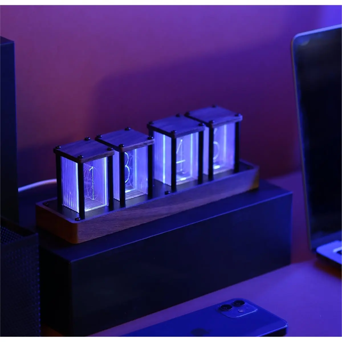 New Electronics Nixie Tube Clock, Color LED Digital Desktop Clock, Large Display, Suitable for Bedroom Desk Decoration.
New Electronics Nixie Tube Clock, Color LED Digital Desktop Clock, Large Display, Suitable for Bedroom Desk Decoration.