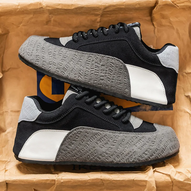 Spring 2026 New Board Shoes Men's Shoes Wear Resistant White Shoes Men's Versatile Fashion Casual Sports Trendy
Spring 2026 New Board Shoes Men's Shoes Wear Resistant White Shoes Men's Versatile Fashion Casual Sports Trendy