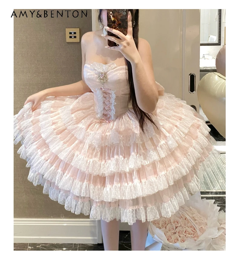 Princess Romantic Temperament Ballet Style Evening Dresses Lolita Sweet Rhinestone Tube Top Lace Stitching Multi-layer Dress
Princess Romantic Temperament Ballet Style Evening Dresses Lolita Sweet Rhinestone Tube Top Lace Stitching Multi-layer Dress