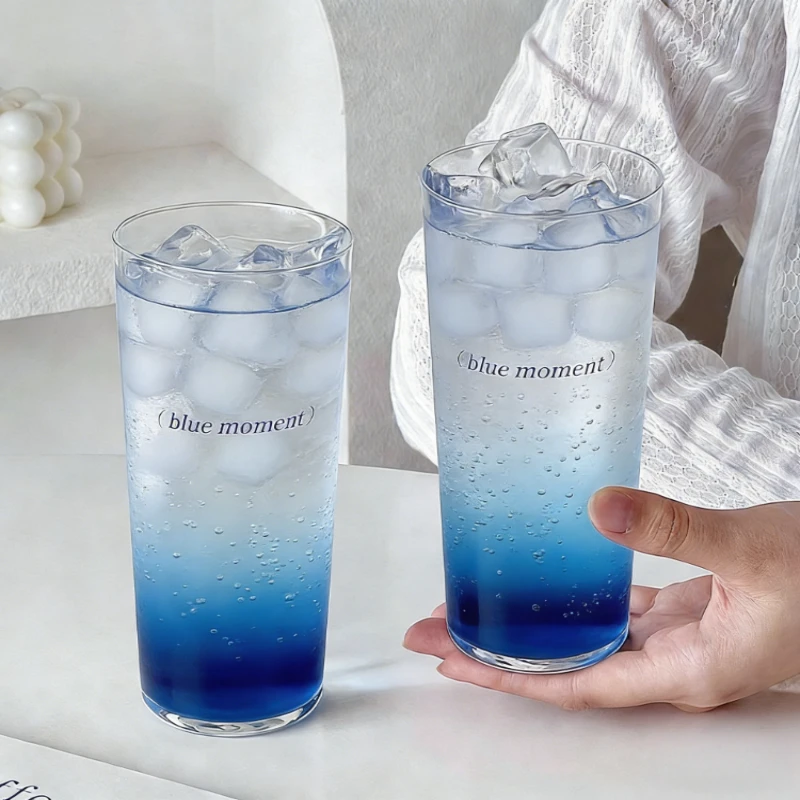 Новая оригинальная стеклянная кружка с синим буквенным принтом, нишевый дизайн, минималистичная чашка для молока и сока, креативная чашка для напитков и кофе, изысканная посуда
Новая оригинальная стеклянная кружка с синим буквенным принтом, нишевый дизайн, минималистичная чашка для молока и сока, креативная чашка для напитков и кофе, изысканная посуда
