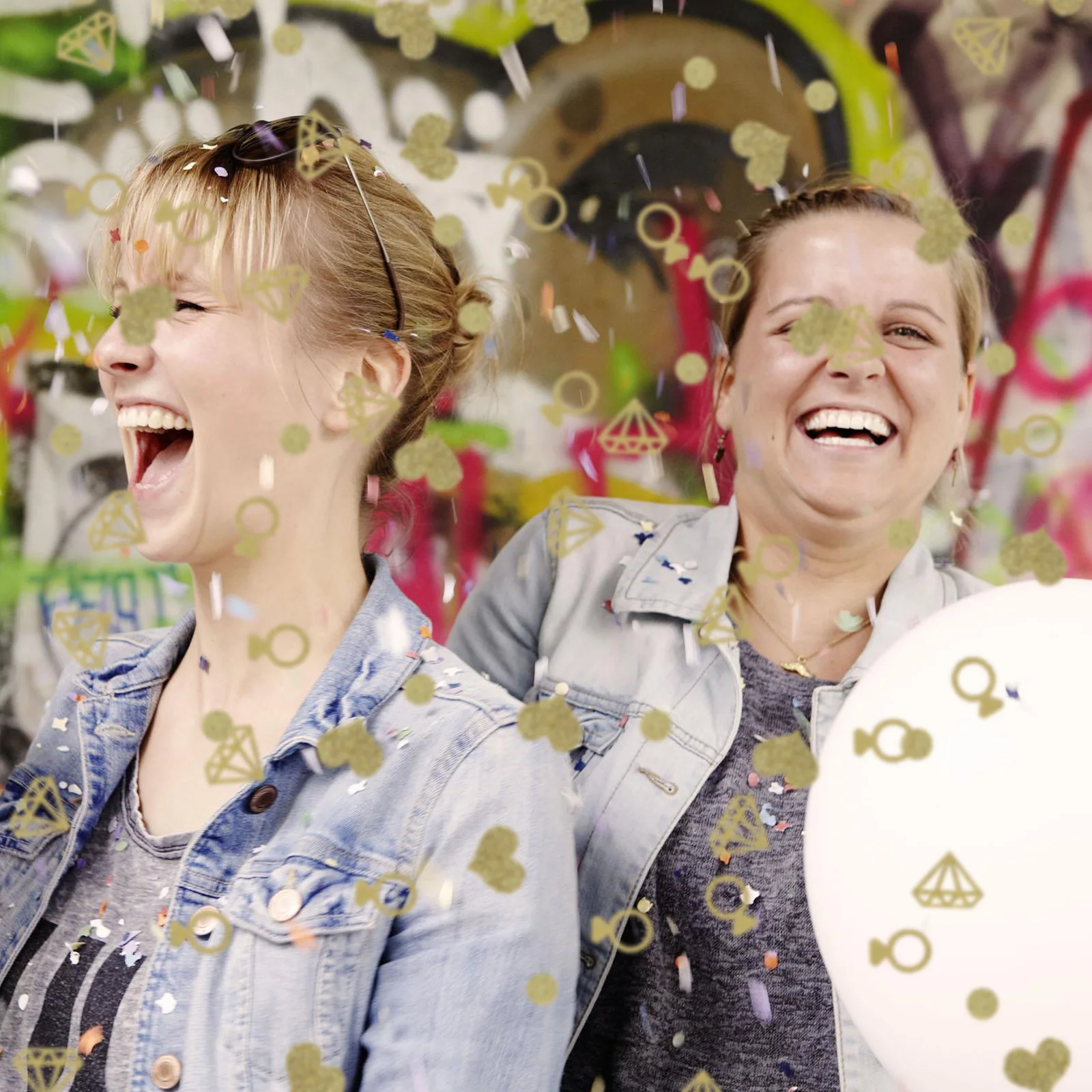 2 Bags Golden Paper Confetti Heart and Ring Shape Party Decorations for Wedding Baby Shower Bridal Shower Events
2 Bags Golden Paper Confetti Heart and Ring Shape Party Decorations for Wedding Baby Shower Bridal Shower Events