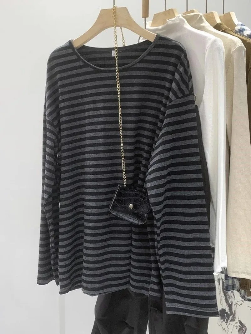 Simple Lazy Style Chic Spring and Autumn Hot Selling American T-shirt Loose and Comfortable Casual Long Sleeved Striped Top
Simple Lazy Style Chic Spring and Autumn Hot Selling American T-shirt Loose and Comfortable Casual Long Sleeved Striped Top