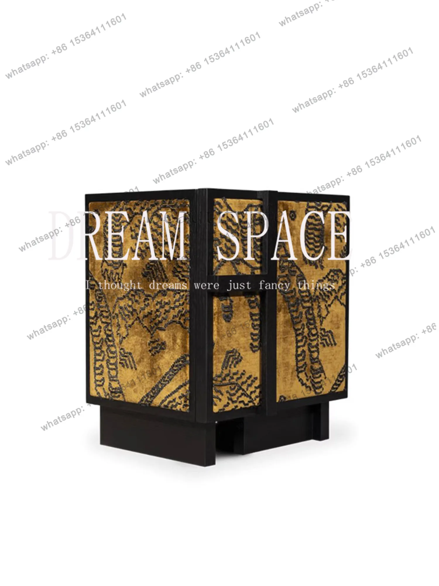 LD25 retro solid wood soft bag art bedside table geometric pattern black locker
LD25 retro solid wood soft bag art bedside table geometric pattern black locker
