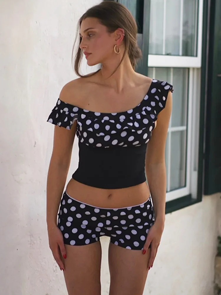 Absobe Y2K Polka Dot Patchwork 2 Piece Set For Women Off Shoulder Crop Top Sexy Slim Contrasted Summer Chick Outfit Streetwear
Absobe Y2K Polka Dot Patchwork 2 Piece Set For Women Off Shoulder Crop Top Sexy Slim Contrasted Summer Chick Outfit Streetwear
