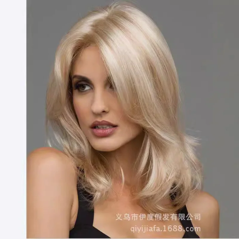 Synthetic fiber wig for women, middle-parted bangs, voluminous stylish, European and American style, golden long curly hair
Synthetic fiber wig for women, middle-parted bangs, voluminous stylish, European and American style, golden long curly hair