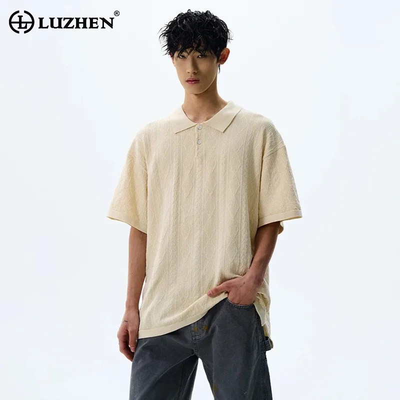 LUZHEN, летние однотонные элегантные свободные рубашки с короткими рукавами и лацканами, мужские рубашки с лацканами, новинка 2025, модные красивые вязаные топы высокого качества JY1722
LUZHEN, летние однотонные элегантные свободные рубашки с короткими рукавами и лацканами, мужские рубашки с лацканами, новинка 2025, модные красивые вязаные топы высокого качества JY1722