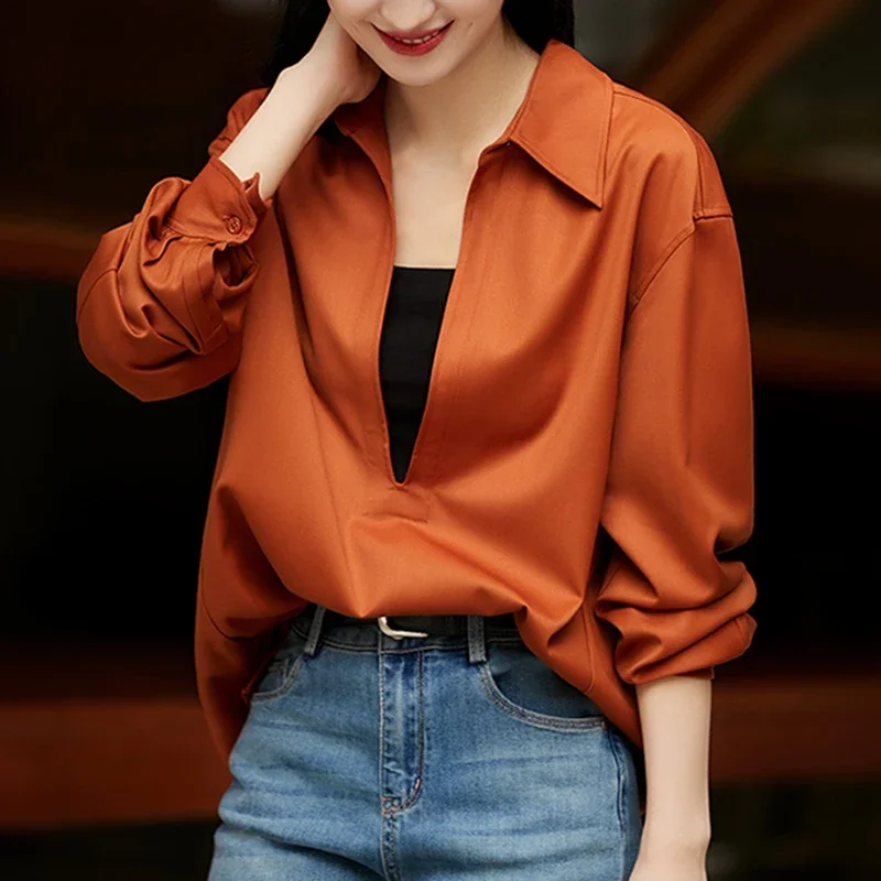 Vintage Deep V-neck Simple Women Shirt Autumn Fashion Loose Blouses Long Sleeve Shirt Female Tops Blusas Elegant Clothes 30040
Vintage Deep V-neck Simple Women Shirt Autumn Fashion Loose Blouses Long Sleeve Shirt Female Tops Blusas Elegant Clothes 30040