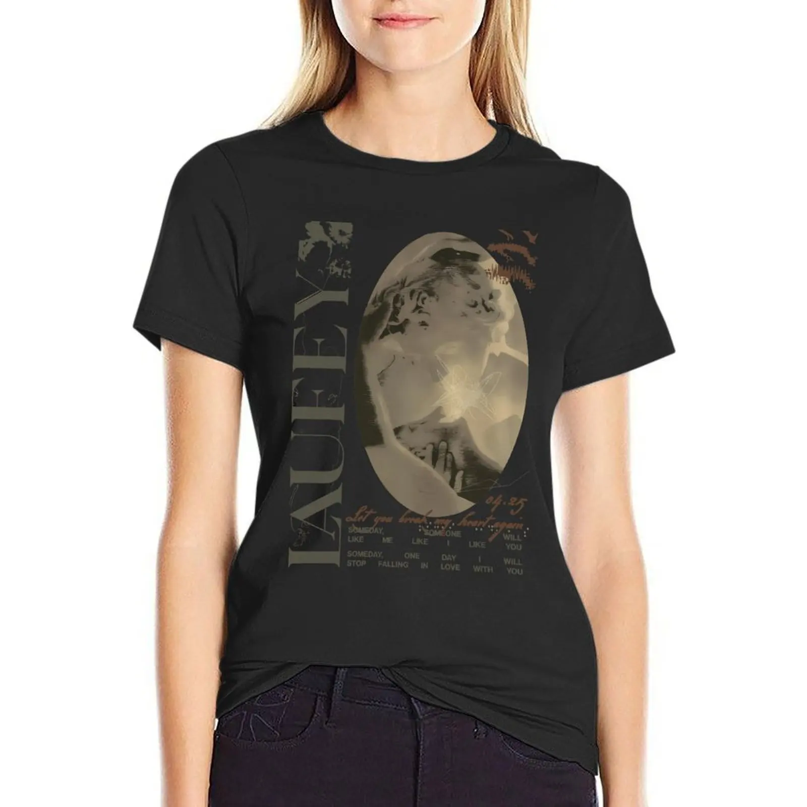 Laufey Let Me Break Your Heart Again T-Shirt animal prinfor plus sizes funnys Womens clothing
Laufey Let Me Break Your Heart Again T-Shirt animal prinfor plus sizes funnys Womens clothing