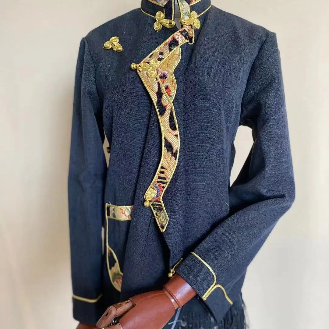 Tibetan ethnic style top Tibetan women's coat shirt
Tibetan ethnic style top Tibetan women's coat shirt