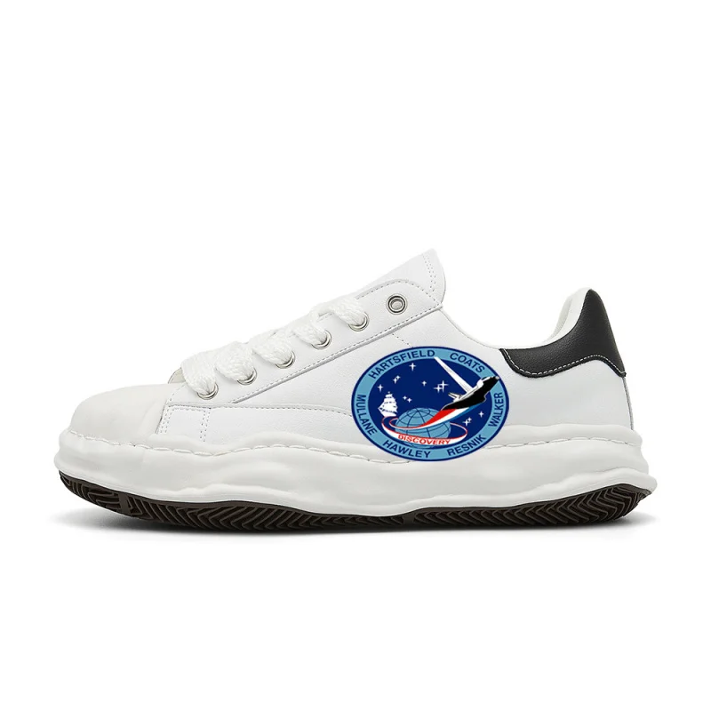 STS-41 DVintage Fashion Street Sneakers,The design is retro, stylish, comfortable, and versatile,Suitable for street fashion dis
STS-41 DVintage Fashion Street Sneakers,The design is retro, stylish, comfortable, and versatile,Suitable for street fashion dis