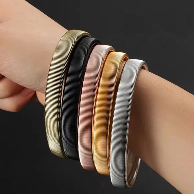 1cm Arm Warmer Shirt Sleeve Holder Metal Anti-Slip Elastic Bracelets Stretch Armband Barware
1cm Arm Warmer Shirt Sleeve Holder Metal Anti-Slip Elastic Bracelets Stretch Armband Barware
