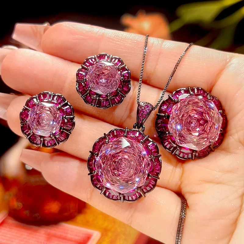 Jewelry gold-plated rose cut dry rose black gold set with main stone 16-10m
Jewelry gold-plated rose cut dry rose black gold set with main stone 16-10m