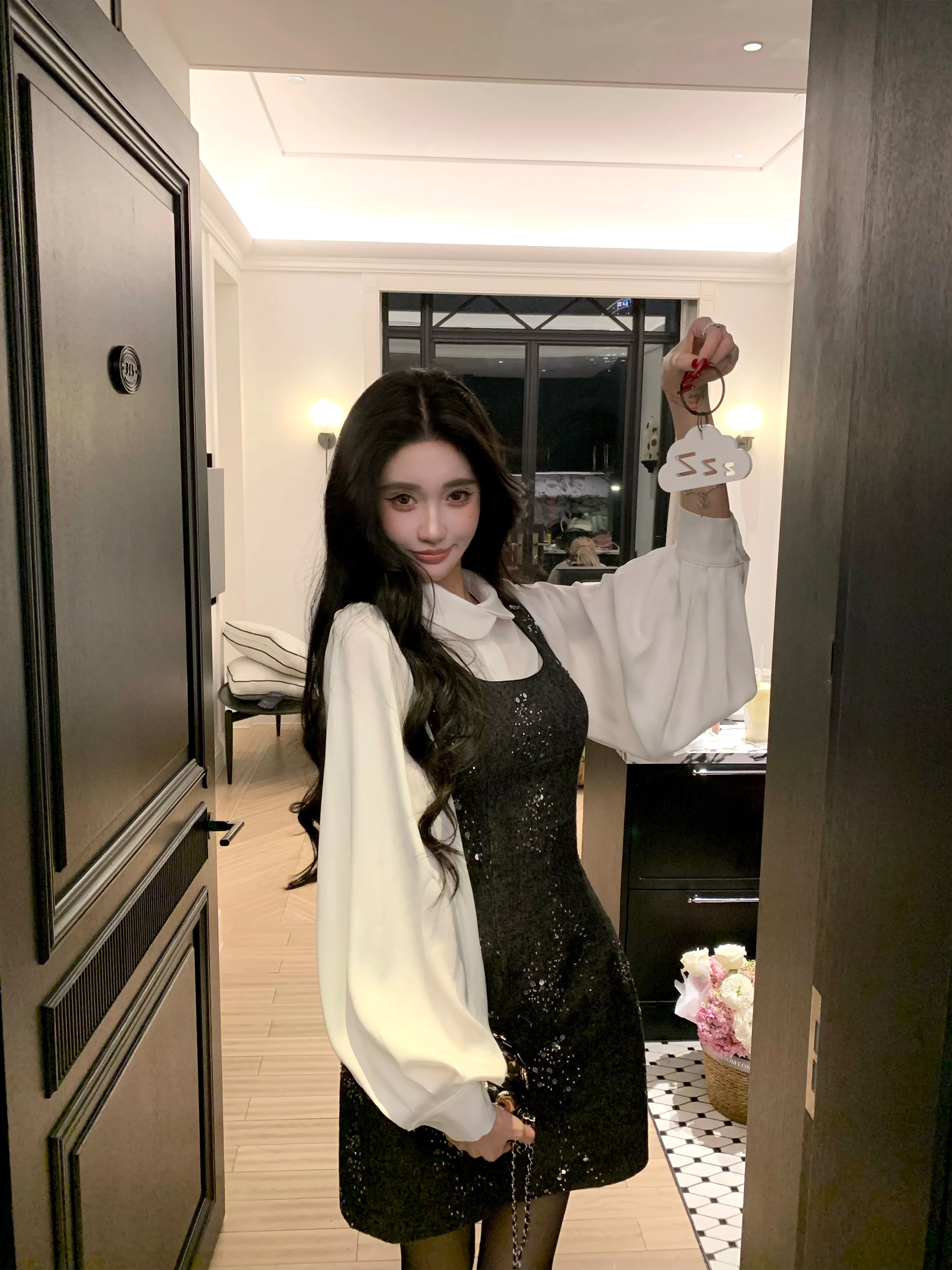 Barb Chill Doll Collar Long Sve irt Women Winter High-End Feeling Lantern Sve Top Small Size Girls Polyester Fiber
Barb Chill Doll Collar Long Sve irt Women Winter High-End Feeling Lantern Sve Top Small Size Girls Polyester Fiber