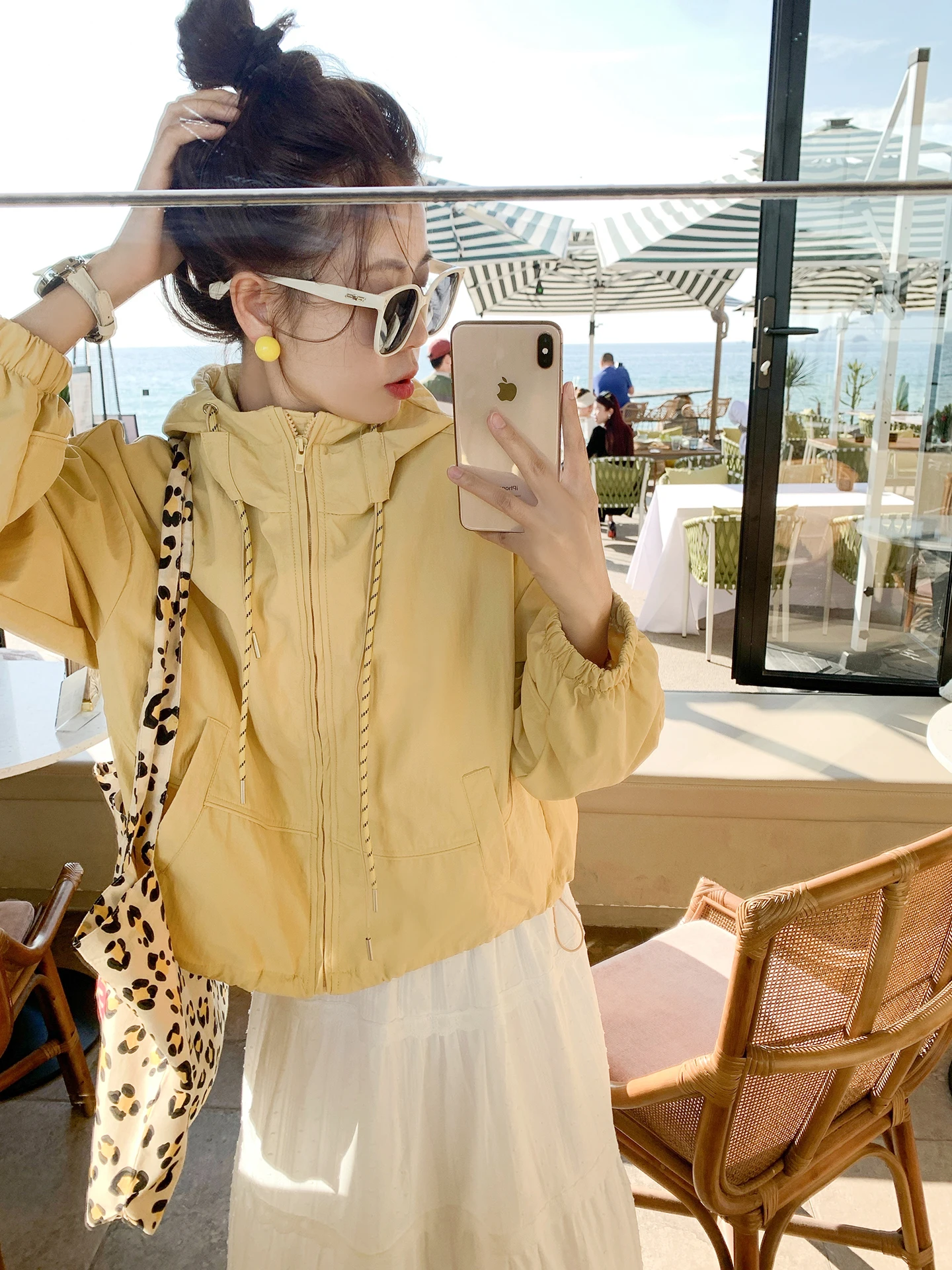 Yellow Hooded Jacket Women's New Style Spring Loose Fit Windproof Sun Protection Top Commute Style Regular Sleeve Length
Yellow Hooded Jacket Women's New Style Spring Loose Fit Windproof Sun Protection Top Commute Style Regular Sleeve Length