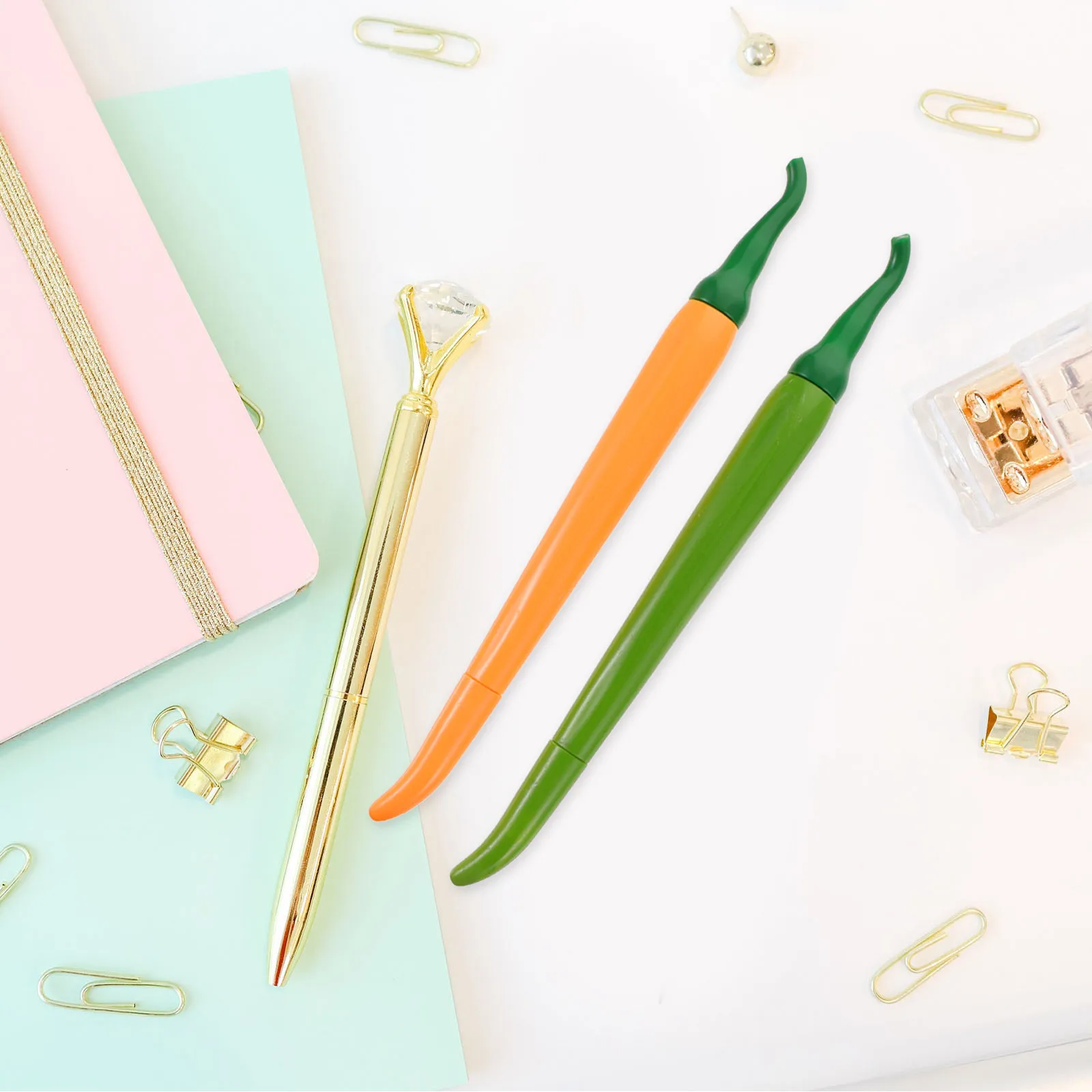 14Pcs Chili Shaped Gel Pen Bulk Set Premium Ink Ergonomic Design for Smooth Writing Students Children School Accessories Cute
14Pcs Chili Shaped Gel Pen Bulk Set Premium Ink Ergonomic Design for Smooth Writing Students Children School Accessories Cute