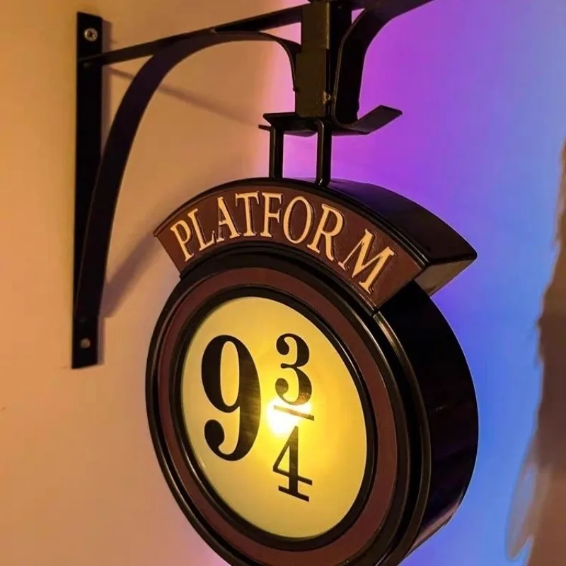 Warner Bros. Harry Potter Movie Merchandise Retro Atmosphere Lamp, Creative Personalized Lighting Night Light, Home Decor Gift
Warner Bros. Harry Potter Movie Merchandise Retro Atmosphere Lamp, Creative Personalized Lighting Night Light, Home Decor Gift
