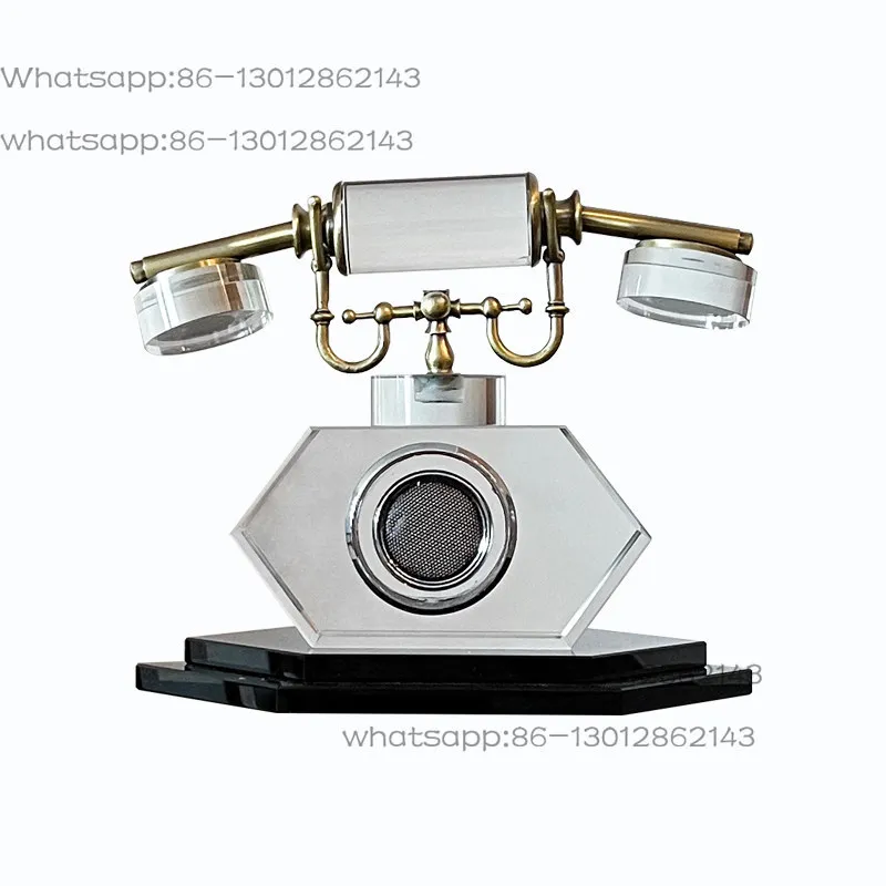 Modern minimalist creative crystal phone ornament desktop decoration
Modern minimalist creative crystal phone ornament desktop decoration
