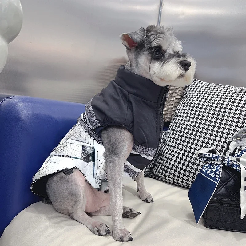 Pet dog clothes Small and medium-sized dog Schnauzer Teddy clothes Autumn and winter vest vest cotton clothes
Pet dog clothes Small and medium-sized dog Schnauzer Teddy clothes Autumn and winter vest vest cotton clothes