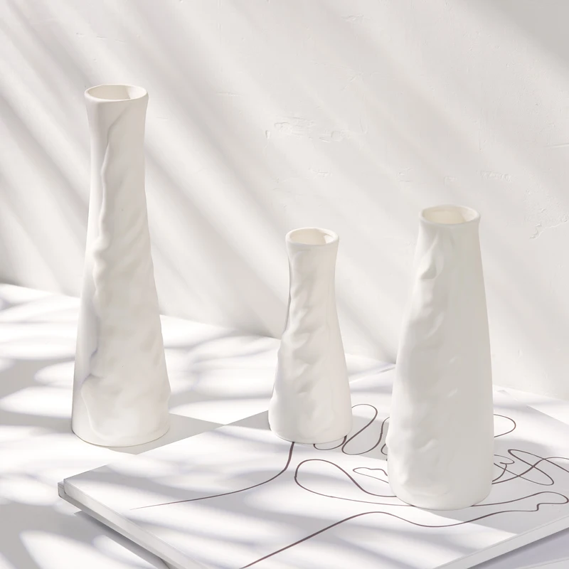 Ceramic vase - Nordic creative, simple and elegant, white ceramic dried flower vase, sample for living room of coffee shop,
Ceramic vase - Nordic creative, simple and elegant, white ceramic dried flower vase, sample for living room of coffee shop,