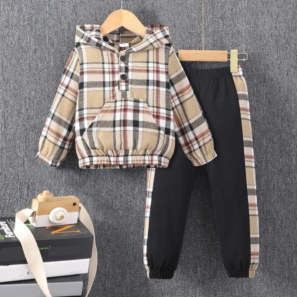 2024 INS Style Set Kids Boy Clothes Hooded Hoodie+Pants 2-7Y Spring Autumn Casual Sport Super Cute Plaid Suit For Baby Boys
2024 INS Style Set Kids Boy Clothes Hooded Hoodie+Pants 2-7Y Spring Autumn Casual Sport Super Cute Plaid Suit For Baby Boys