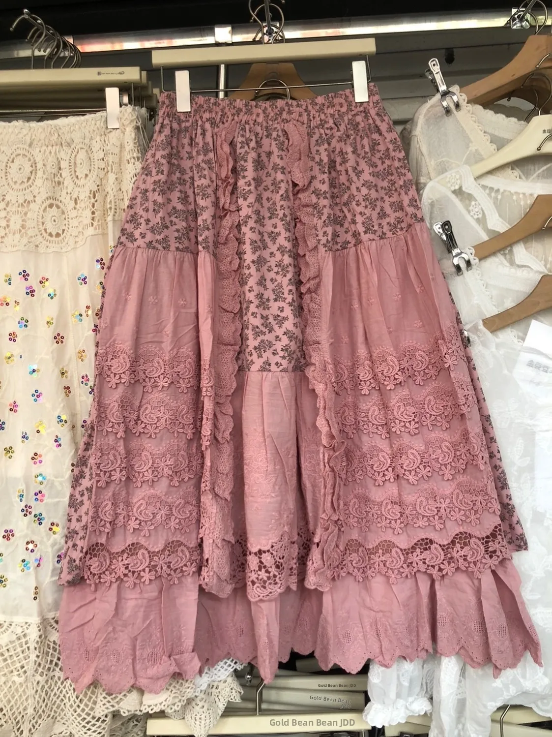 Pink Embroidered Lace Trim A-Line Midi Skirt Floral Print Half-length Umbrella Skirt Sweet Forest Style High Waist Polyester ...
Pink Embroidered Lace Trim A-Line Midi Skirt Floral Print Half-length Umbrella Skirt Sweet Forest Style High Waist Polyester ...