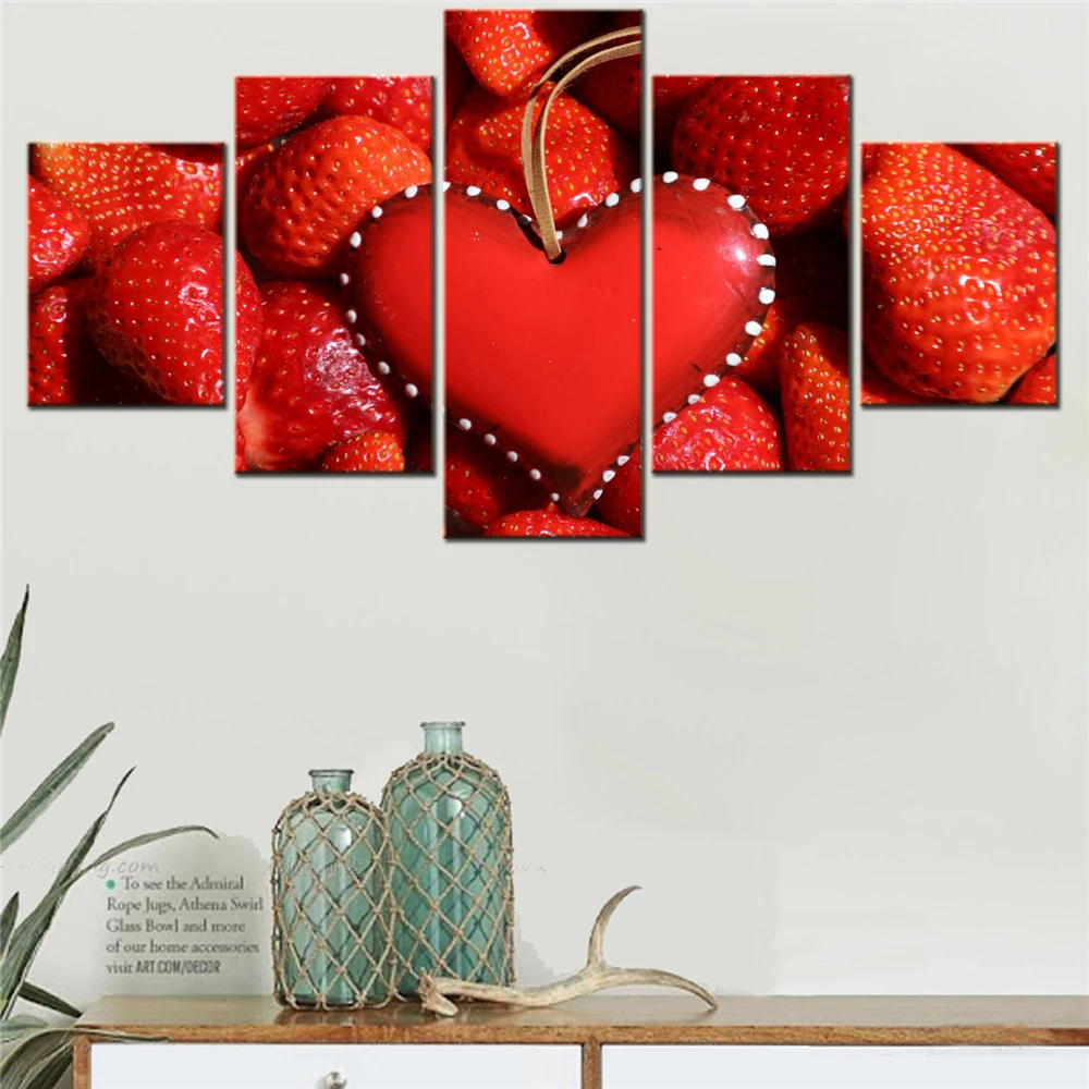 5 Pieces Canvas Wall Arts Poster Painting Food Red heart Strawberries Wallpaper Interior Home Decor Morder Picture Printing 
5 Pieces Canvas Wall Arts Poster Painting Food Red heart Strawberries Wallpaper Interior Home Decor Morder Picture Printing
