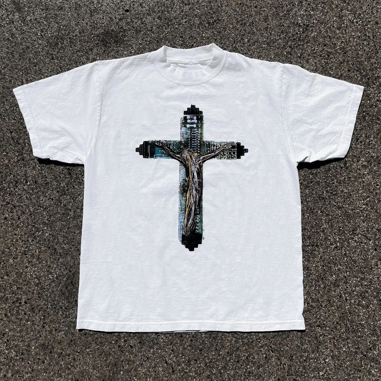2025 Summer New Retro Y2k Gothic Cross Print Pure Cotton T-shirt for Women, Casual Short-sleeved T-shirt for Both Men and Women
2025 Summer New Retro Y2k Gothic Cross Print Pure Cotton T-shirt for Women, Casual Short-sleeved T-shirt for Both Men and Women