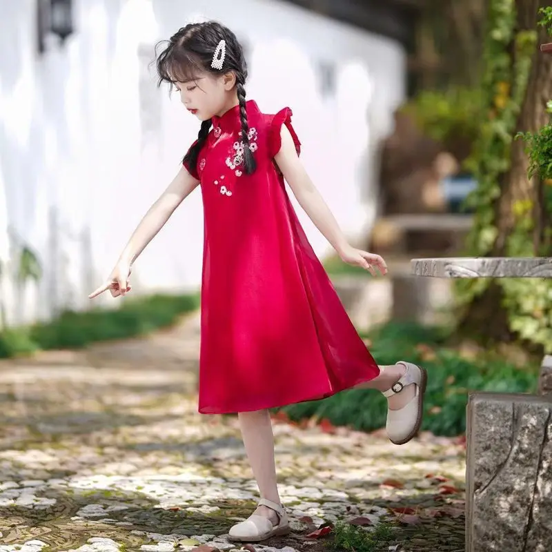 Новое летнее поступление, детское платье Cheongsam, милая детская одежда принцессы для девочек, традиционные китайские платья Ципао с вышивкой
Новое летнее поступление, детское платье Cheongsam, милая детская одежда принцессы для девочек, традиционные китайские платья Ципао с вышивкой