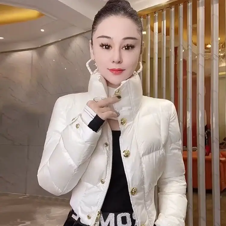 2024 Winter Women Jacket Student Coat New Shiny Padded Jacket Parkas Stand-Up Collar Button Temperament Short Top
2024 Winter Women Jacket Student Coat New Shiny Padded Jacket Parkas Stand-Up Collar Button Temperament Short Top