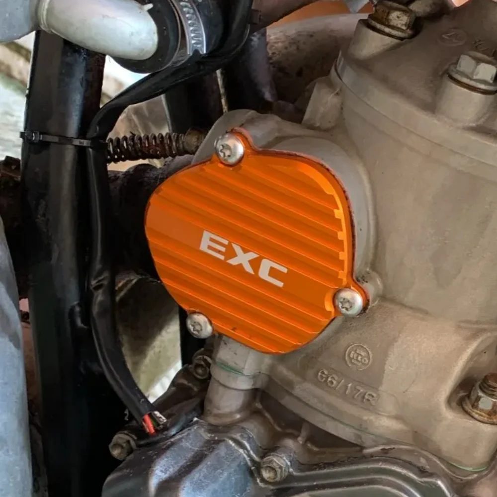 For KTM 250/300 SX/XC/XCW/EXC/TPI 2007 - 2013 2014 2015 2016 2017 2018 2019 2020 2021 Valve Exhaust Power Valve Control Cover
For KTM 250/300 SX/XC/XCW/EXC/TPI 2007 - 2013 2014 2015 2016 2017 2018 2019 2020 2021 Valve Exhaust Power Valve Control Cover