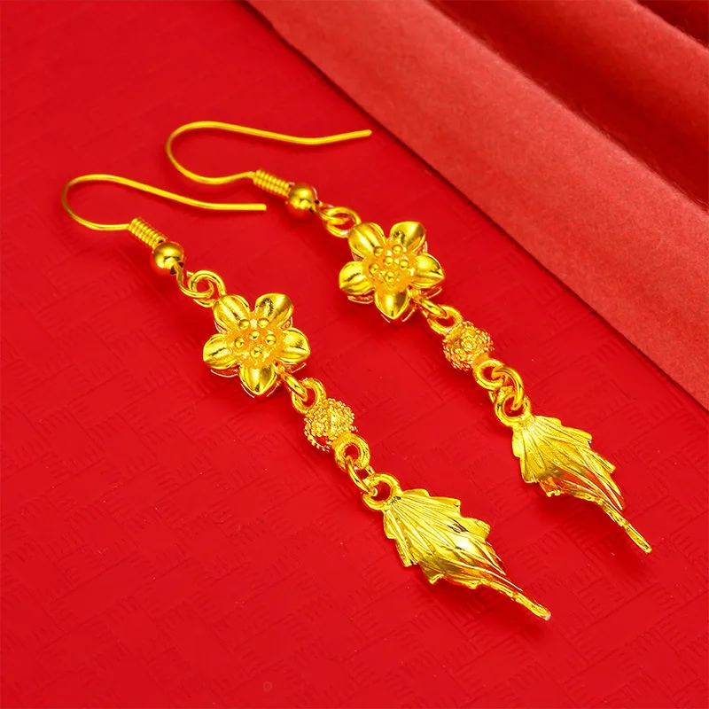 Женские серьги-листочки, золото 24 карата, AU999 | Текстура листа гинкго с гравировкой «Транкости», нежная естественная элегантность. 
Женские серьги-листочки, золото 24 карата, AU999 | Текстура листа гинкго с гравировкой «Транкости», нежная естественная элегантность.