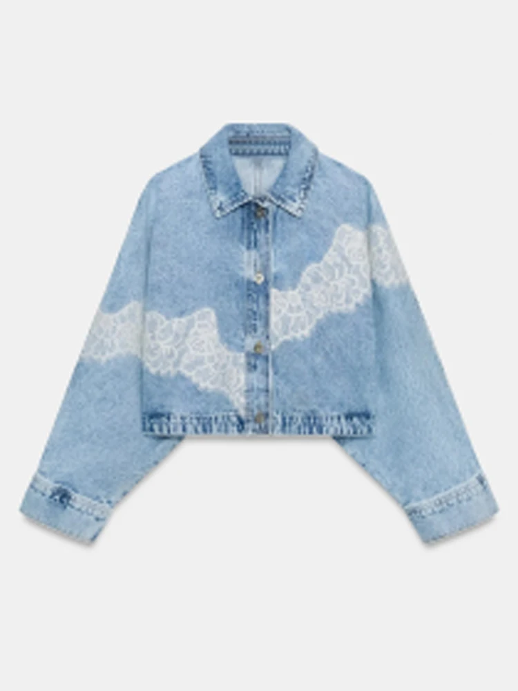 Chic Lace Print Denim Jacket Romantic Edgy Women Light Blue Cropped Button Down Long Sleeve Loose Fit 2026 Streetwear Outerwear
Chic Lace Print Denim Jacket Romantic Edgy Women Light Blue Cropped Button Down Long Sleeve Loose Fit 2026 Streetwear Outerwear