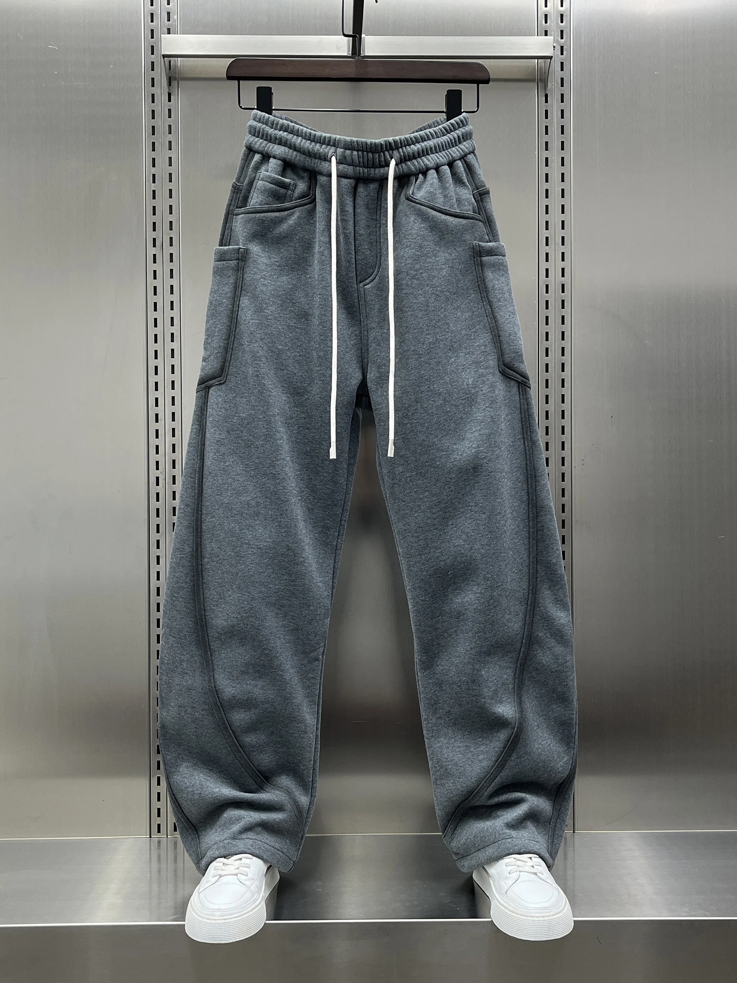 Faionable American Sle Fce Lined Patchwork Casual Pants Men's Winter New Trendy Brand Comfortable Straight Leg Trousers
Faionable American Sle Fce Lined Patchwork Casual Pants Men's Winter New Trendy Brand Comfortable Straight Leg Trousers