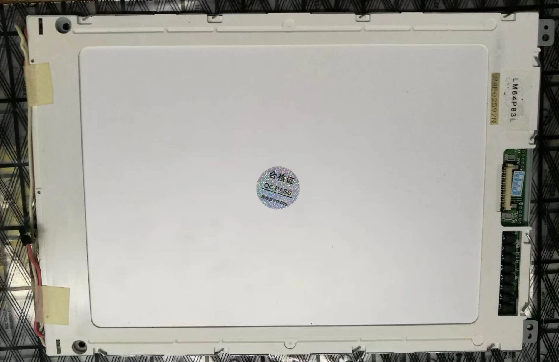 Original LM64P83L 9.4 inch industrial screen, tested in stock LM64183P LM64P839 LM641836
Original LM64P83L 9.4 inch industrial screen, tested in stock LM64183P LM64P839 LM641836