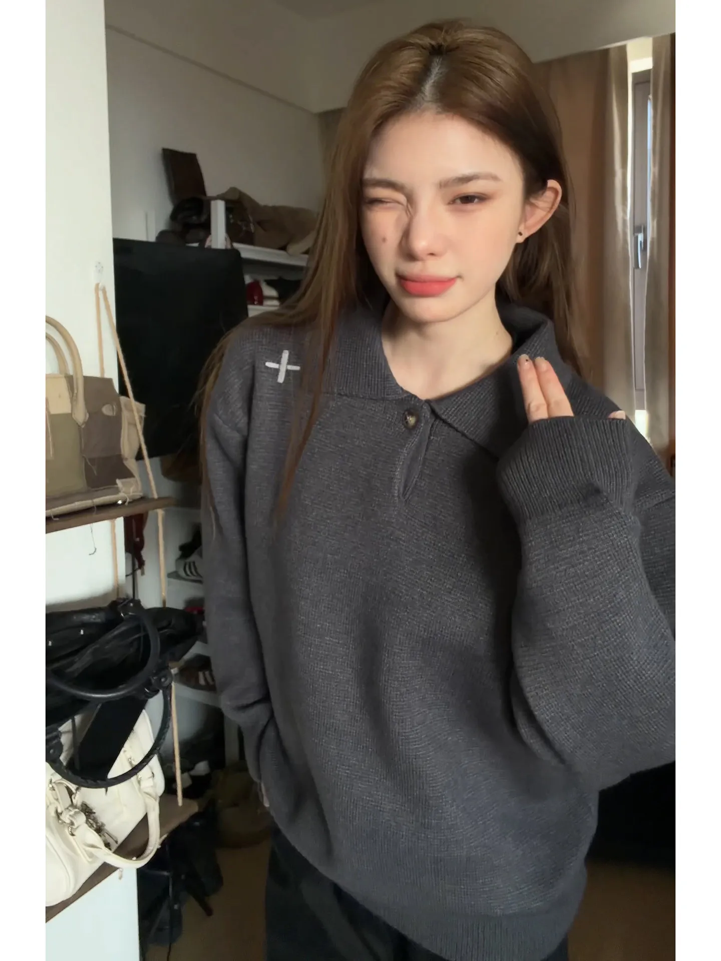 Мужской свитер Deep ey Knitwear с воротником, вышивкой крестиком, модный брендовый трикотажный верх, повседневная одежда для весны
Мужской свитер Deep ey Knitwear с воротником, вышивкой крестиком, модный брендовый трикотажный верх, повседневная одежда для весны