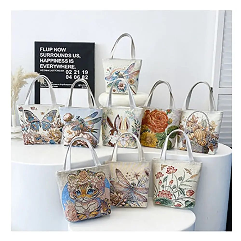 New Embroidery Shoulder Bag Canvas Small Handbag Butterfly Flowers Ethnic Style Tote Bag Women
New Embroidery Shoulder Bag Canvas Small Handbag Butterfly Flowers Ethnic Style Tote Bag Women