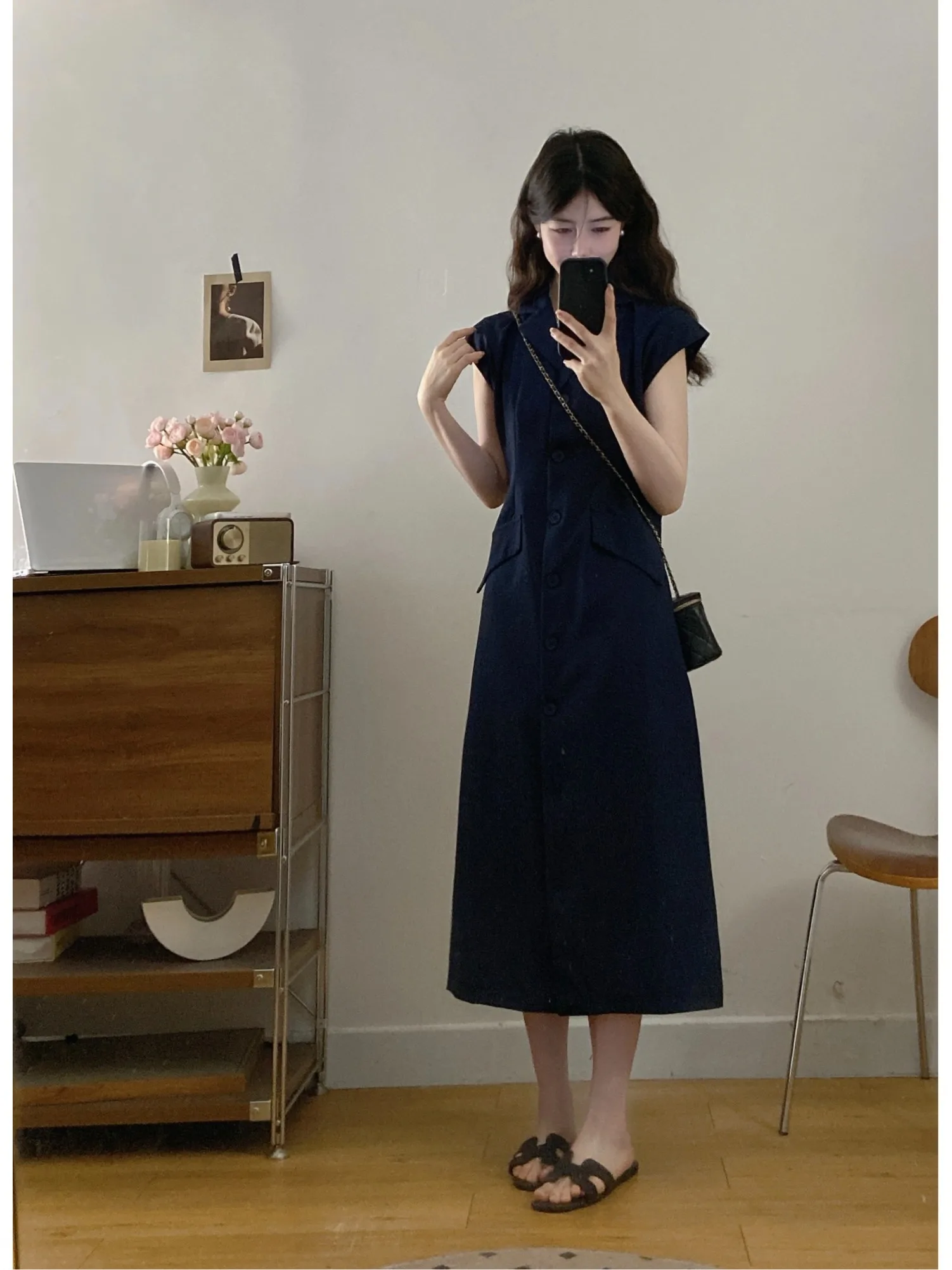 Elegant Summer Hepburn Style Shirt Dress for plus Size Women Loose Fit Skin-friendly Breathable Medium Length Straight Tube
Elegant Summer Hepburn Style Shirt Dress for plus Size Women Loose Fit Skin-friendly Breathable Medium Length Straight Tube