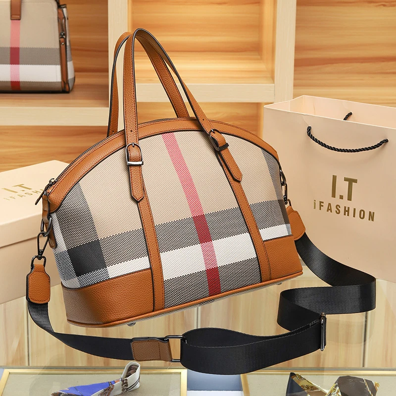 Women's Bag2026New Genuine Leather Checkered Shell Bag Versatile Women's Handbag Large Capacity Shoulder Bag Crossbody Bag
Women's Bag2026New Genuine Leather Checkered Shell Bag Versatile Women's Handbag Large Capacity Shoulder Bag Crossbody Bag
